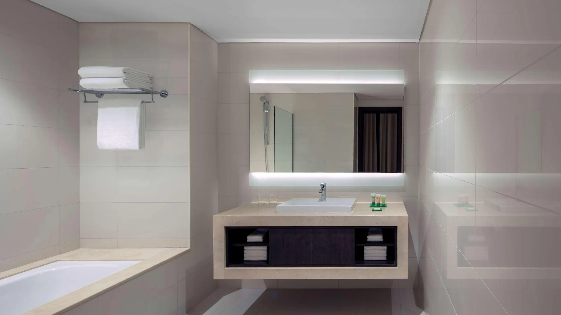 Hyatt Place Dubai Jumeirah