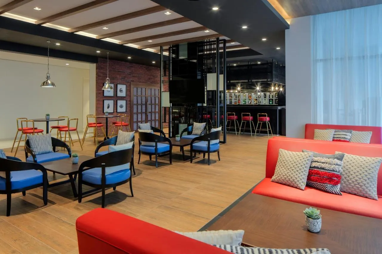 Hyatt Place Dubai Jumeirah Hotel